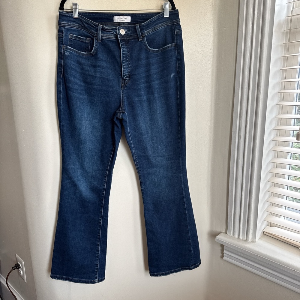 Loververt High Rise flare jeans.